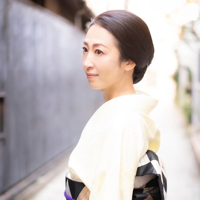 如月まみ